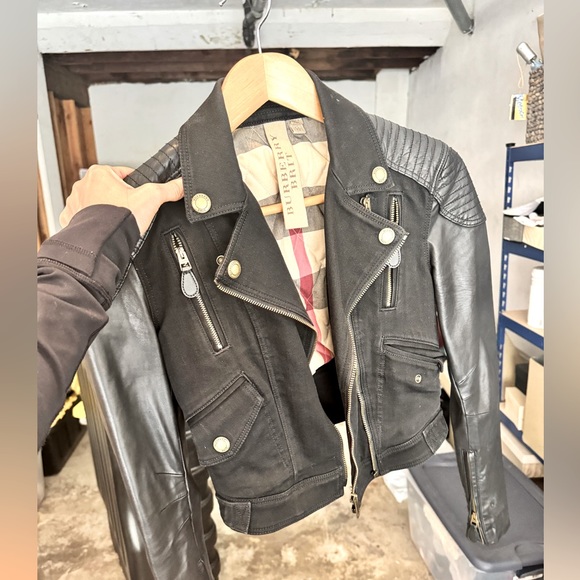 Cropped Leather denim combo jacket perfect condition
